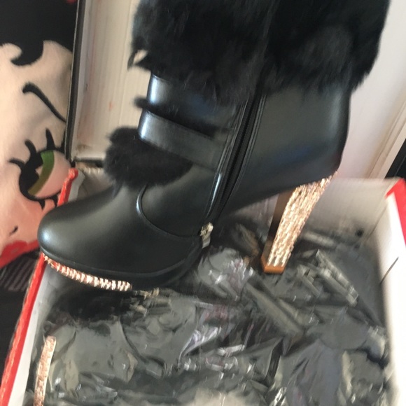 New…womens fancy Leather ankle boots size 9 - Picture 4 of 4